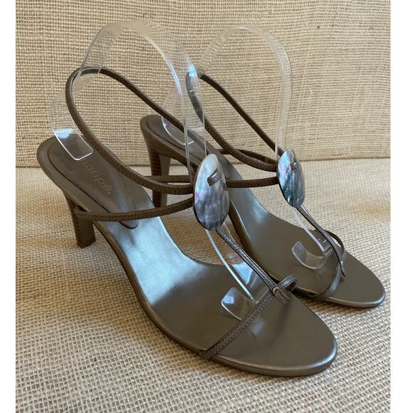 Maripe Leather Sandal Heels. Gold with Oyster detail, Stretch, Ladies size 11 - Picture 9 of 9